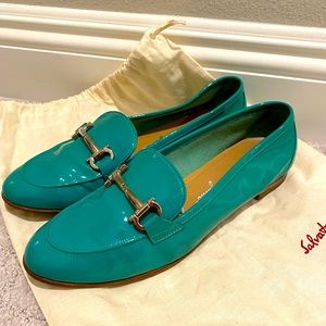 Salvatore Ferragamo green mocassim